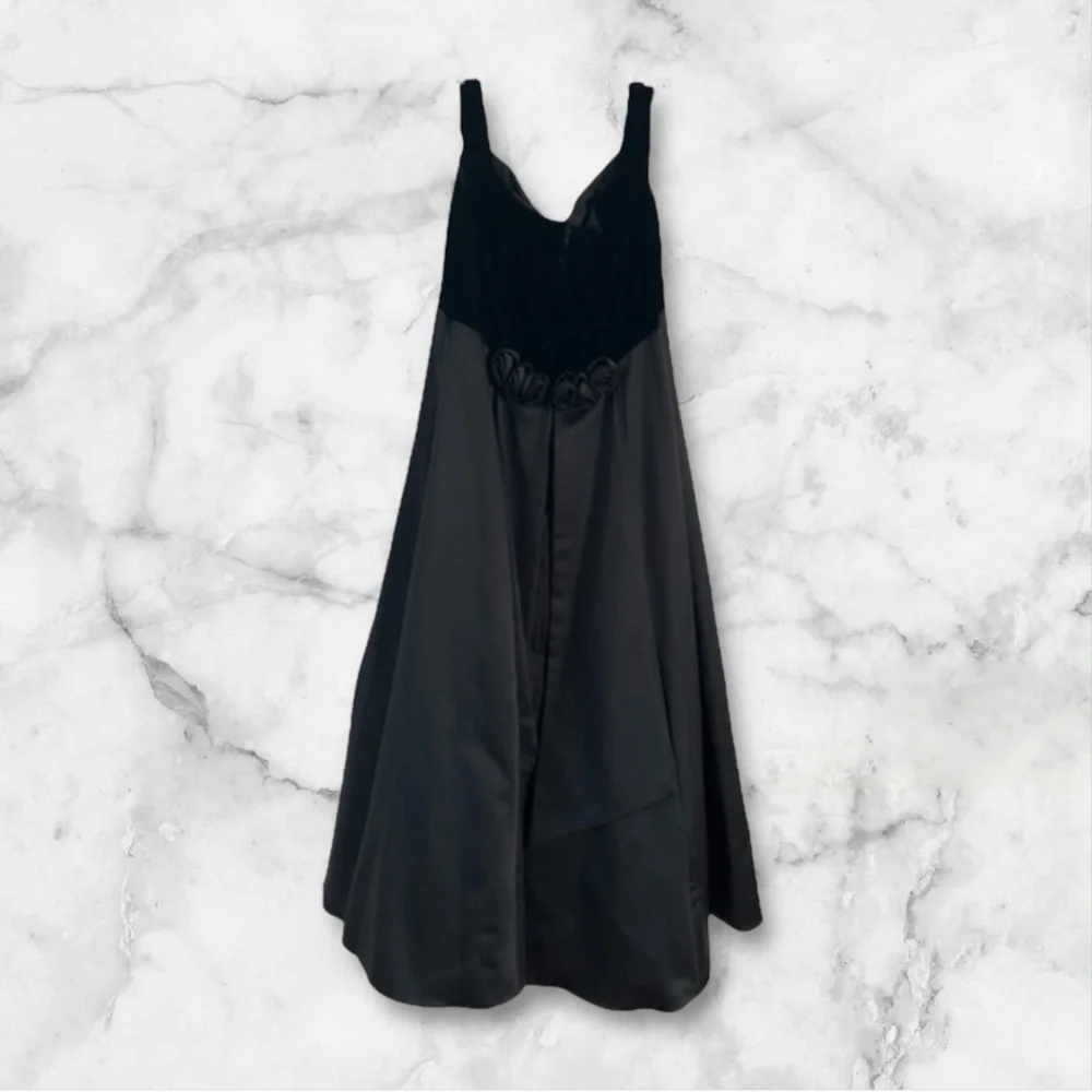 Solid Black and velvet Prom Dress - Picture 2 of 5